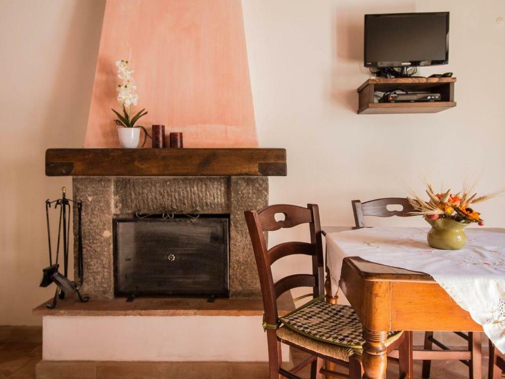 Le Casette Country House 2 Petricci ภายนอก รูปภาพ